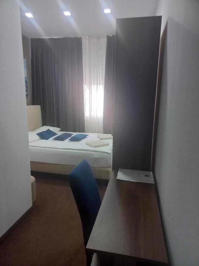 Hotel Usce Šabac Esterno foto