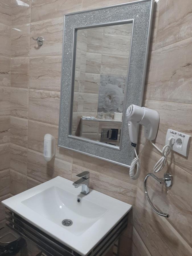 Hotel Usce Šabac Esterno foto