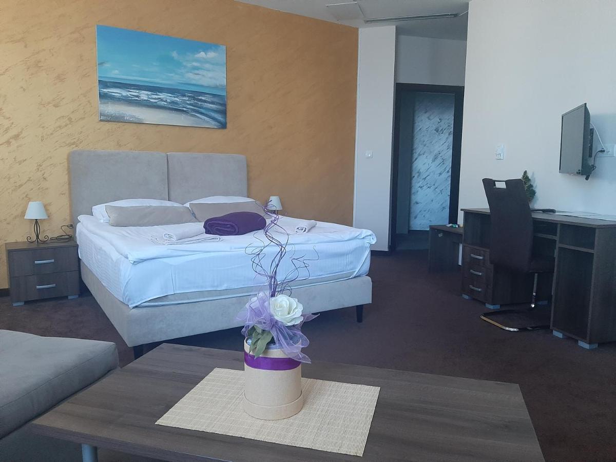 Hotel Usce Šabac Esterno foto